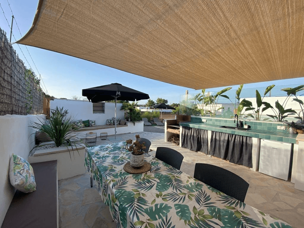 Exclusiva propiedad independiente en zona residencial tranquila de Ibiza