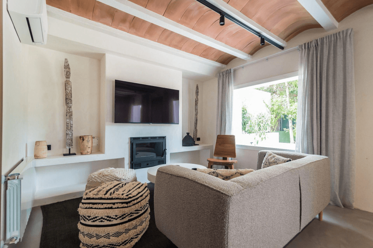 Villa de lujo reformada en Santa Eulalia