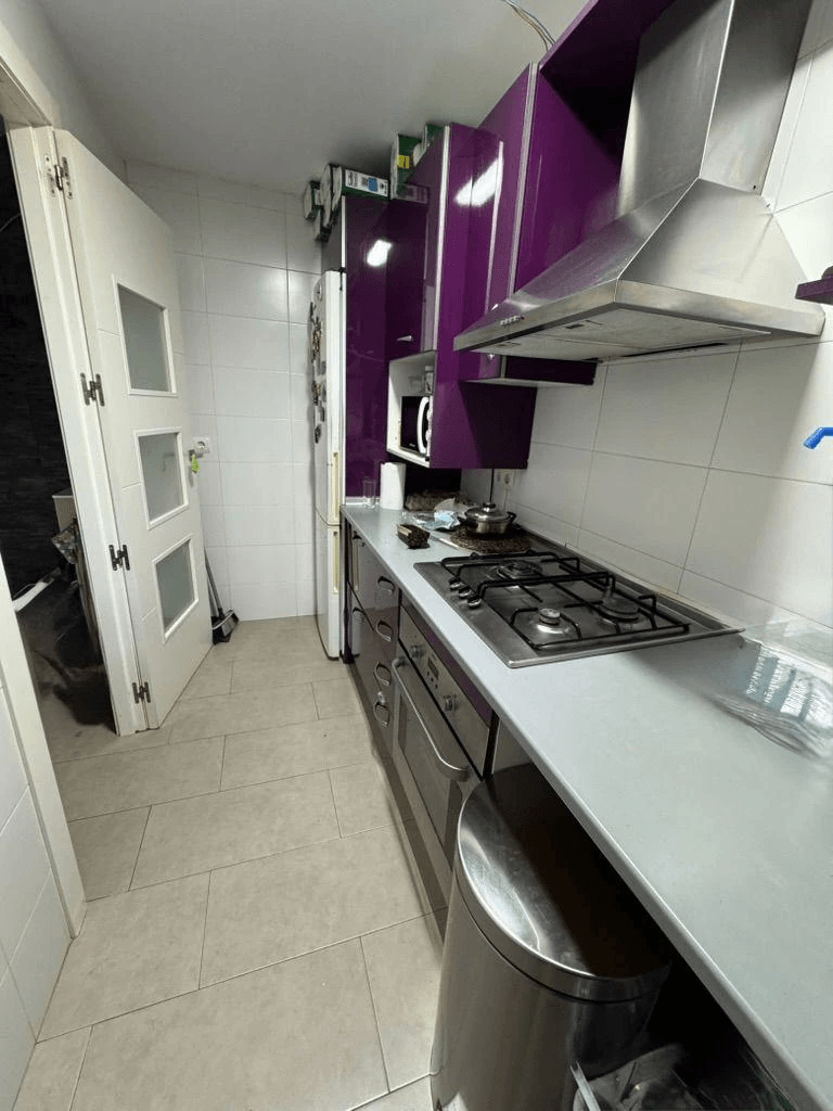 Conjunto de vivienda principal y 2 anexos mas garaje