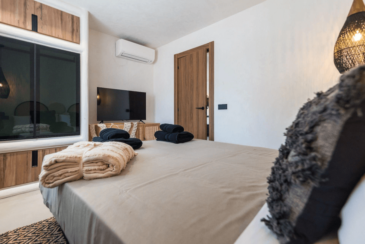 Villa de lujo reformada en Santa Eulalia