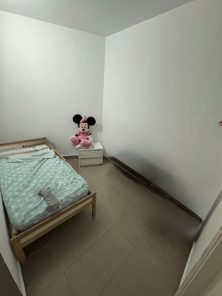 Conjunto de vivienda principal y 2 anexos mas garaje