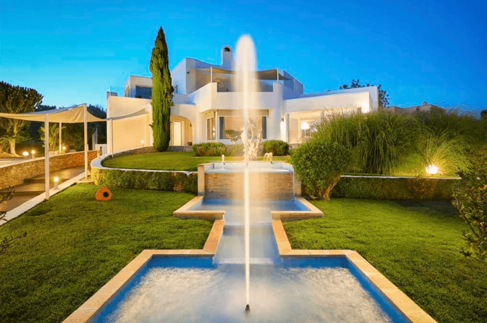 Villa de lujo con jardines y piscina en Jesús