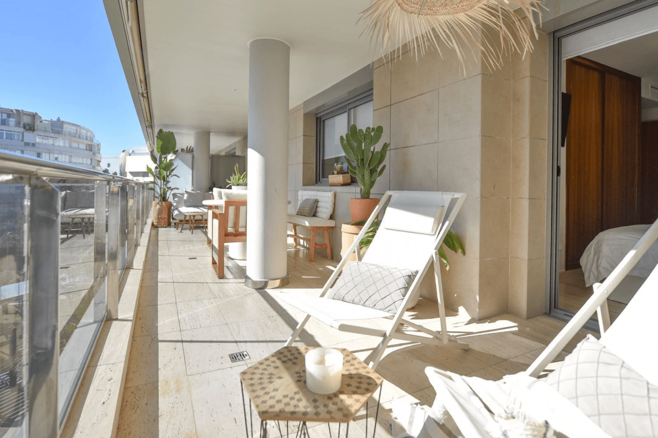 Apartamento con vistas a la piscina, botafoch