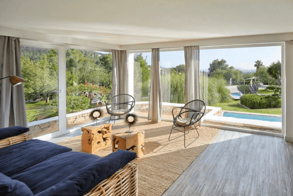 Villa de lujo con jardines y piscina en Jesús