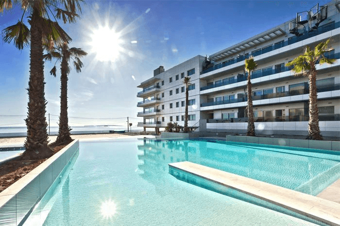 Elegancia y Confort en Ibiza Royal Beach