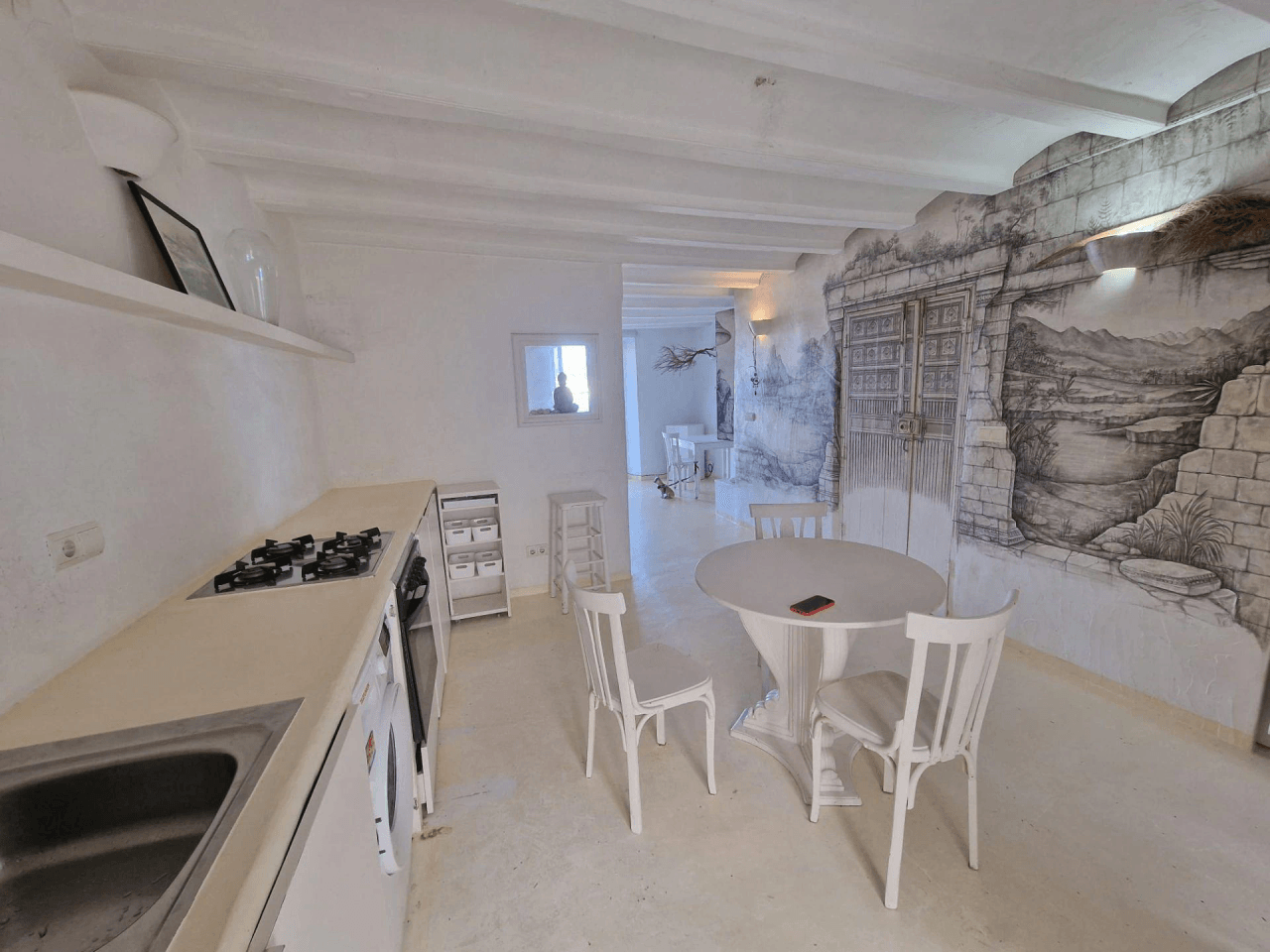 Estudio exterior con vistas al mar en el puerto de Ibiza