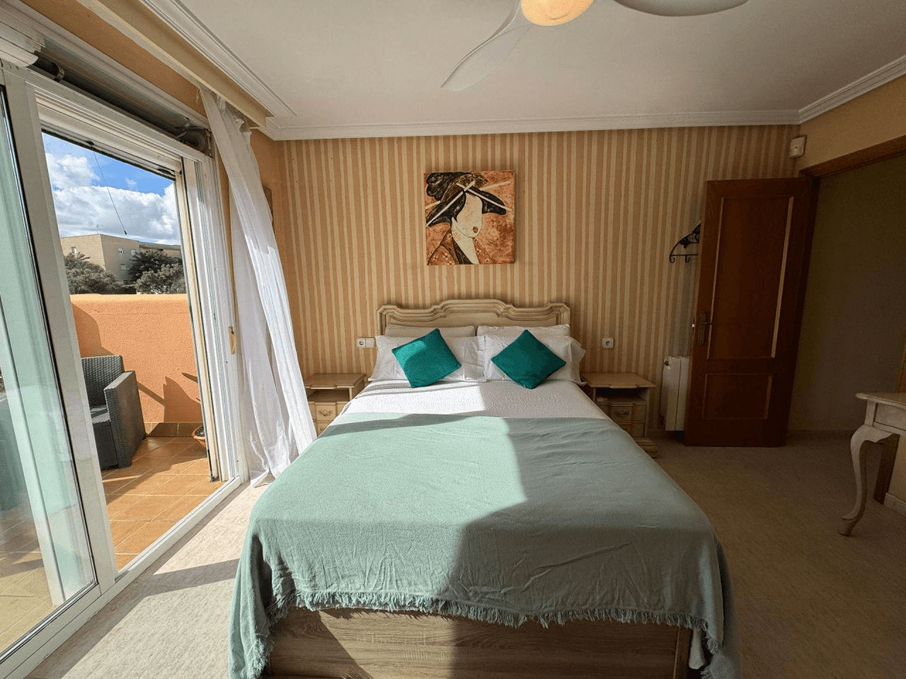 Acogedor chalet con piscina en Can Misses - Alquiler de temporada