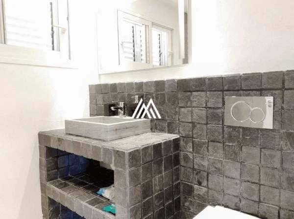 Espectacular villa recién reformada a la venta en Can Furnet