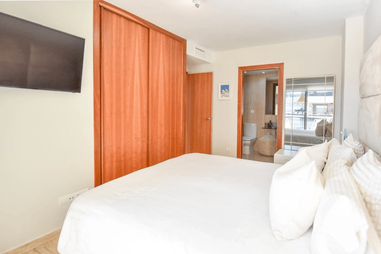 Apartamento con vistas a la piscina, botafoch