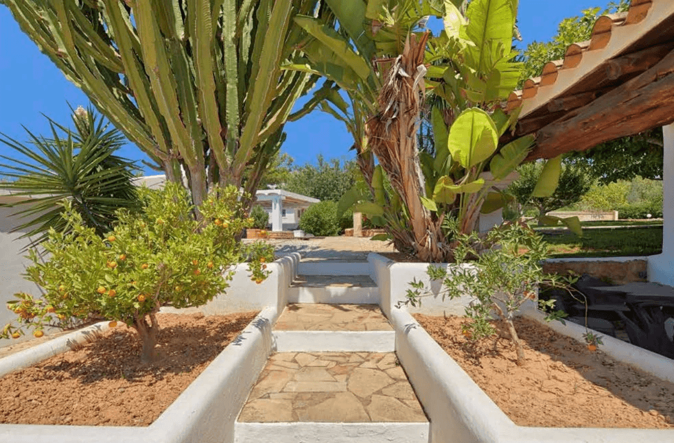 Villa de lujo con jardines y piscina en Jesús