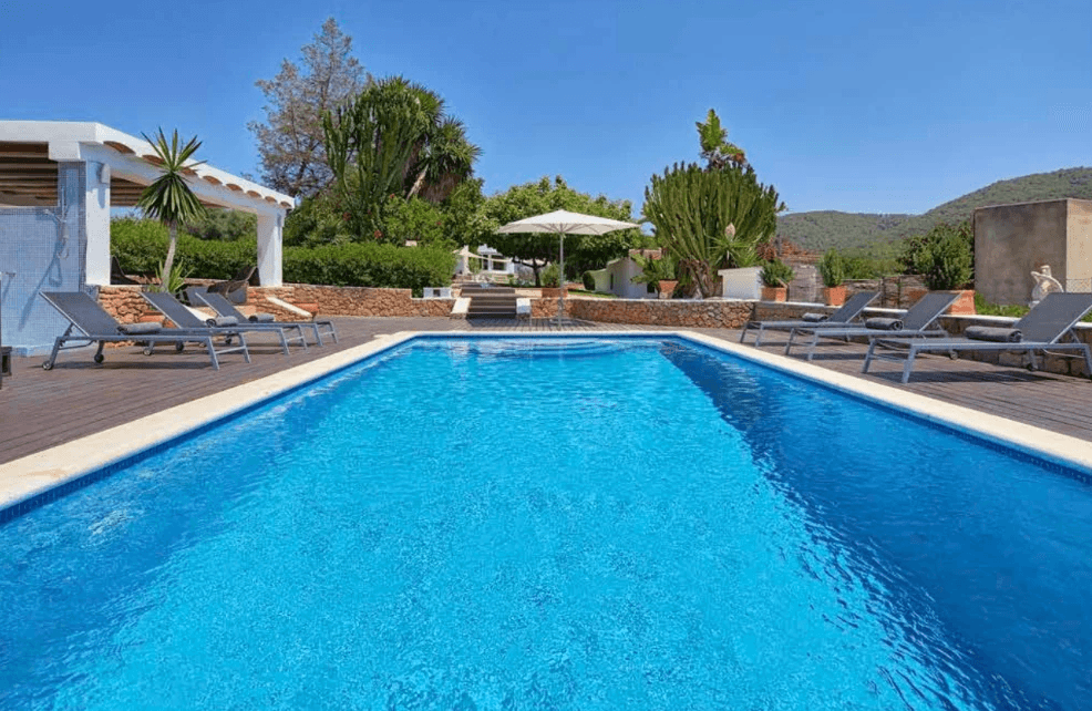 Villa de lujo con jardines y piscina en Jesús