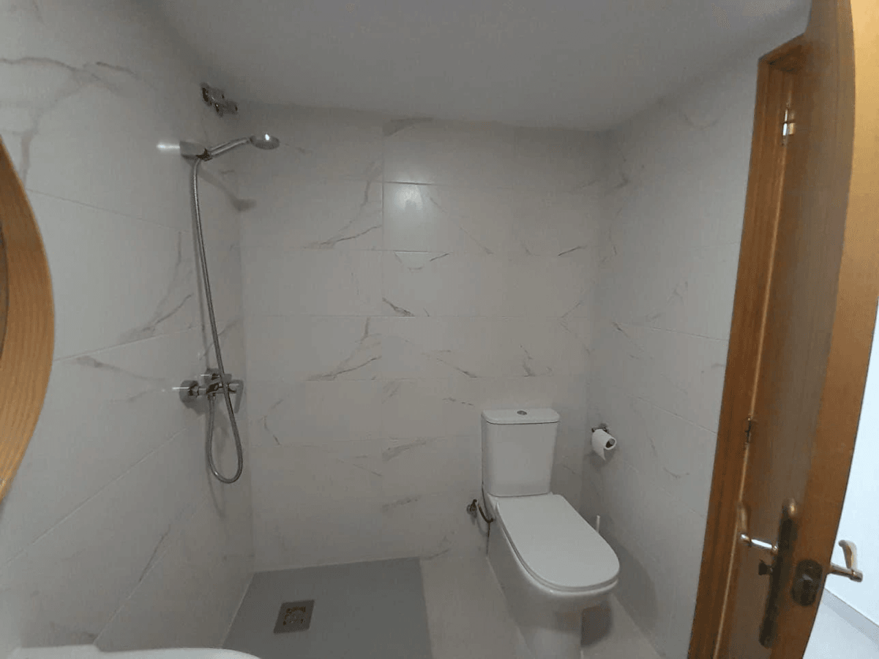 Piso nuevo en venta en San Antonio con terraza y vistas despejadas