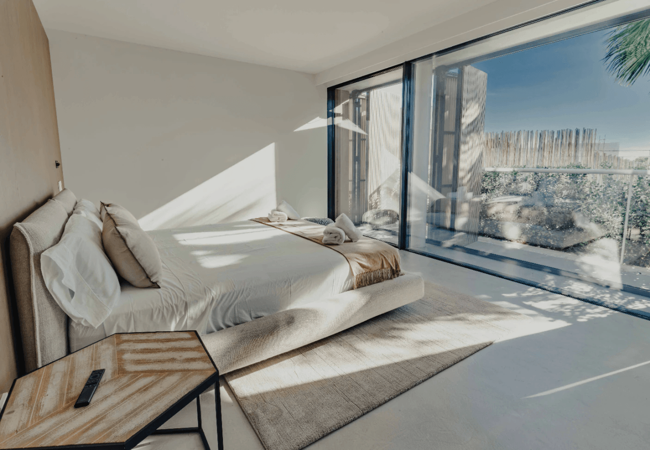 Exclusiva Villa de Lujo en Venta en Ibiza – Playa de Es Torrent