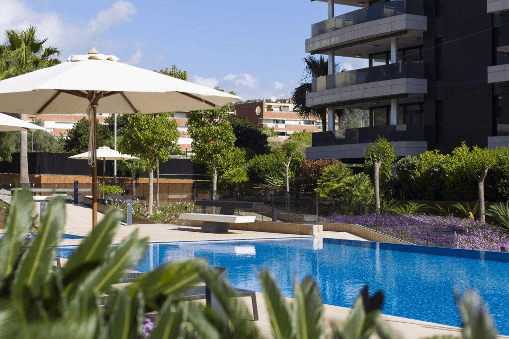 Flat for sale in urbanisation with swimming pool, Can Misses
