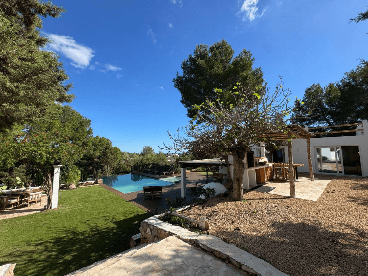 Una villa de lujo con alma mediterránea en Sant Josep de sa Talaia