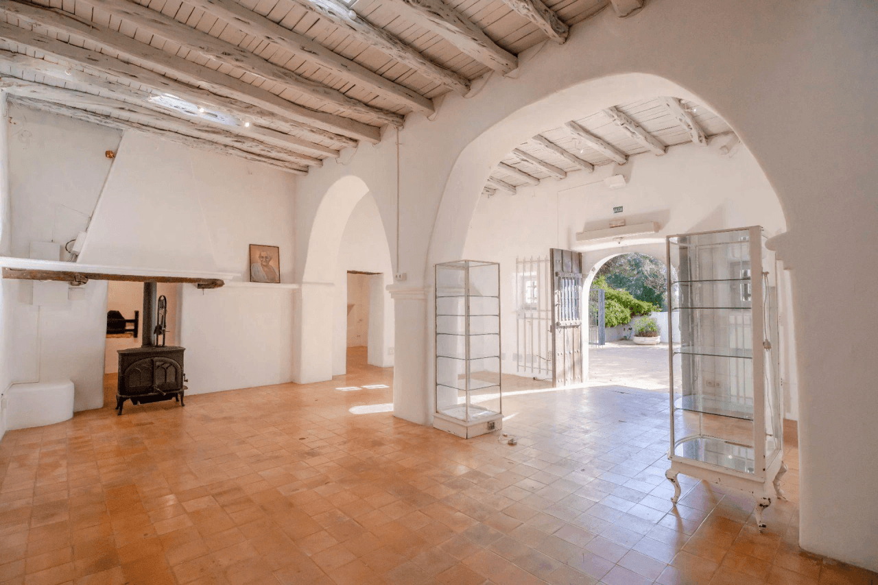 Gran finca histórica en venta o alquiler - Permiso de uso residencial o comercial