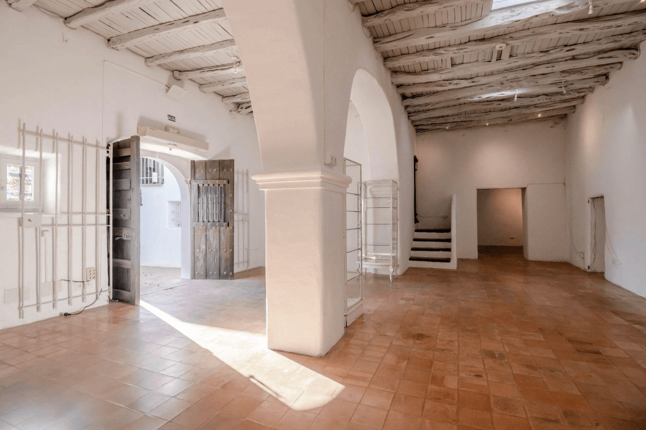 Gran finca histórica en venta o alquiler - Permiso de uso residencial o comercial