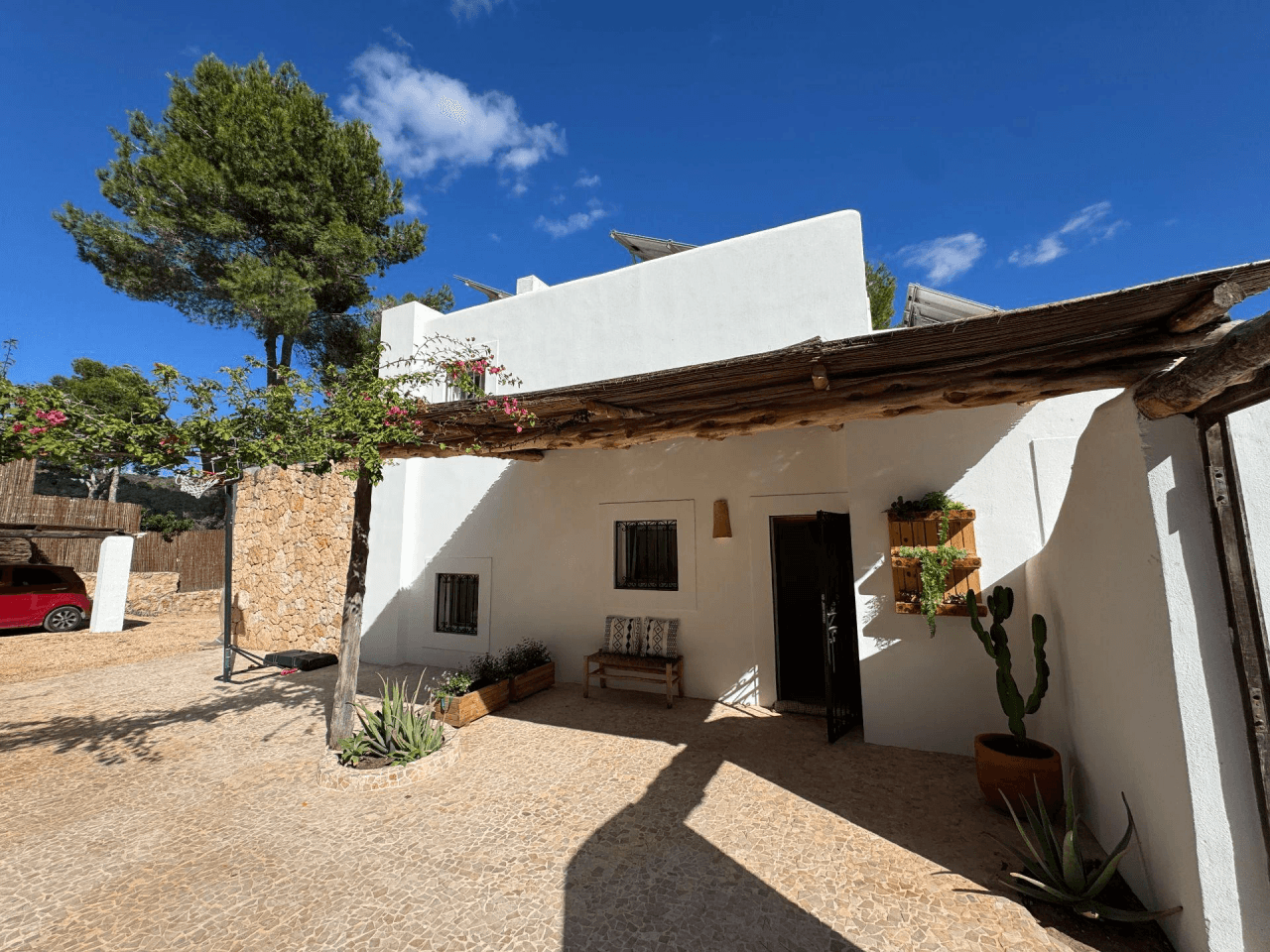 Una villa de lujo con alma mediterránea en Sant Josep de sa Talaia
