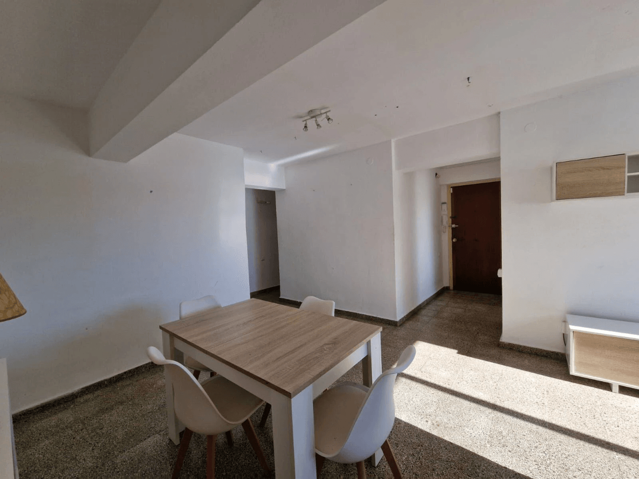 Piso con terraza en el centro de Ibiza
