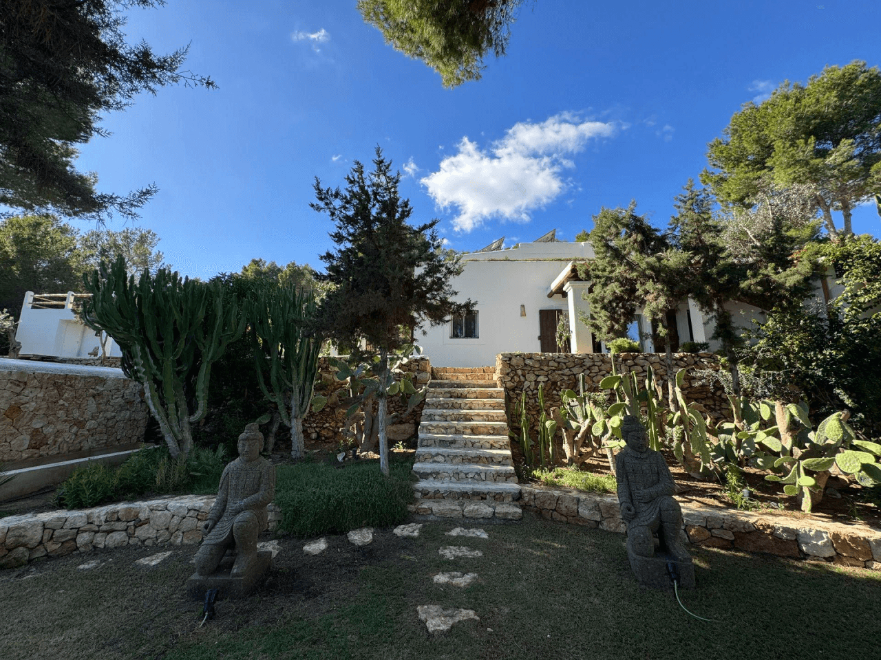 Una villa de lujo con alma mediterránea en Sant Josep de sa Talaia
