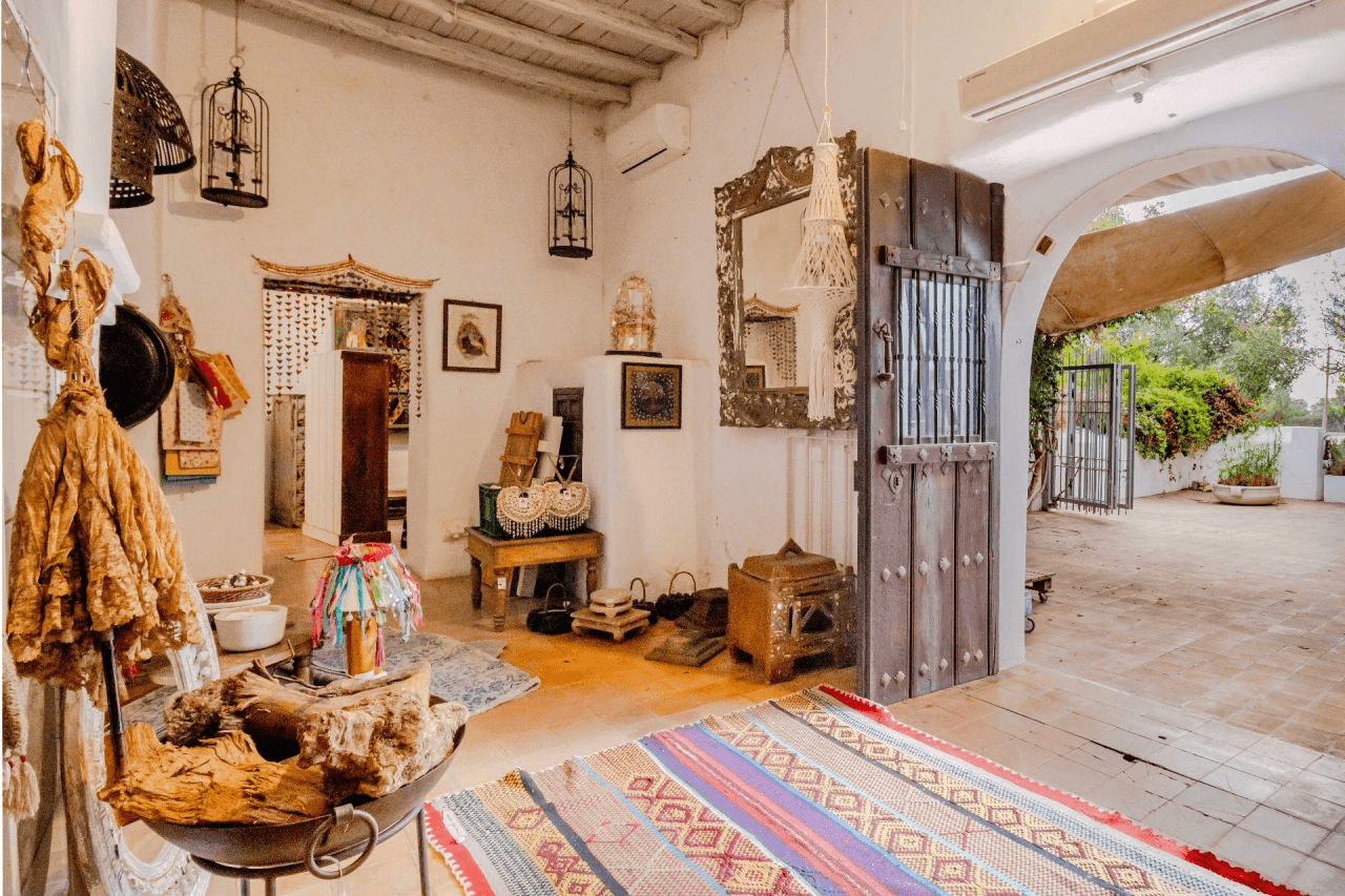 Gran finca histórica en venta o alquiler - Permiso de uso residencial o comercial