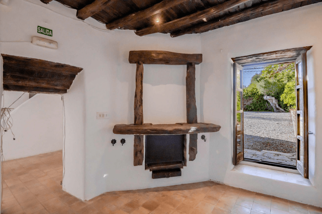 Gran finca histórica en venta o alquiler - Permiso de uso residencial o comercial