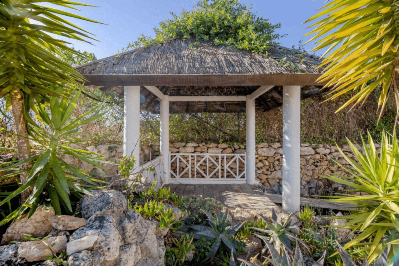 Gran finca histórica en venta o alquiler - Permiso de uso residencial o comercial