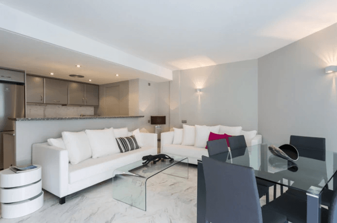 Ático Dúplex con Solárium Privado en Botafoch