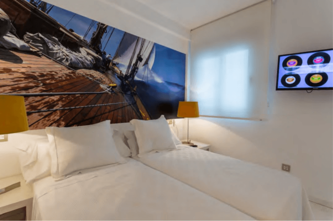 Apartamento con vistas al mar y terraza en Ibiza Royal Beach