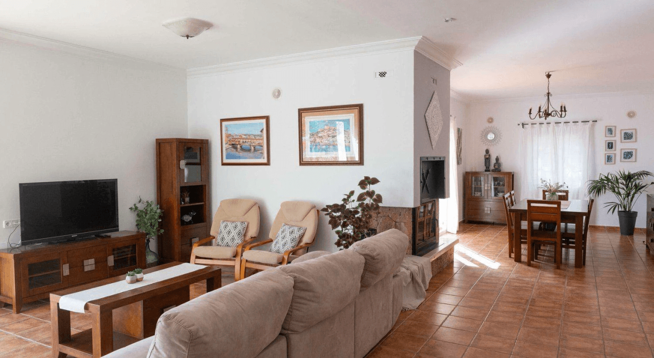 Villa con licencia turística a la venta en San Jose