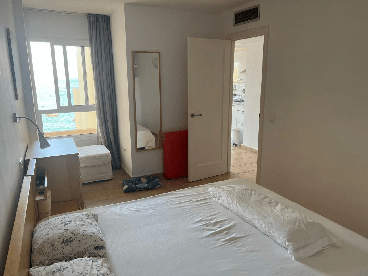 Apartamento con balcón y vistas en Es Canar, Santa Eulalia