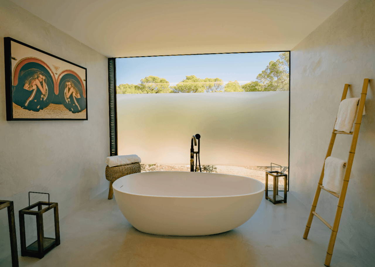 Exclusiva Villa de Lujo en Venta en Ibiza – Playa de Es Torrent