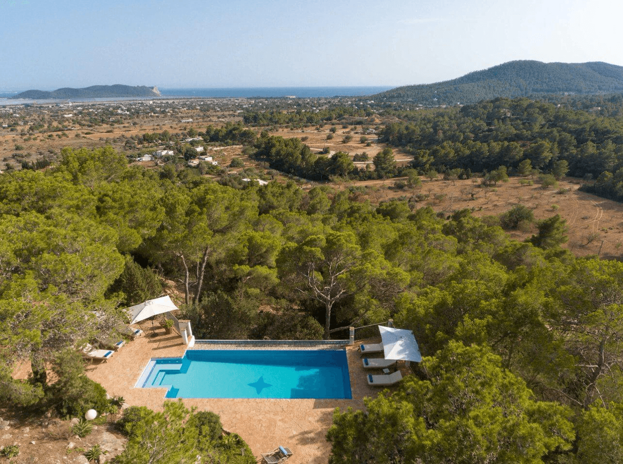 Villa con licencia turística a la venta en San Jose