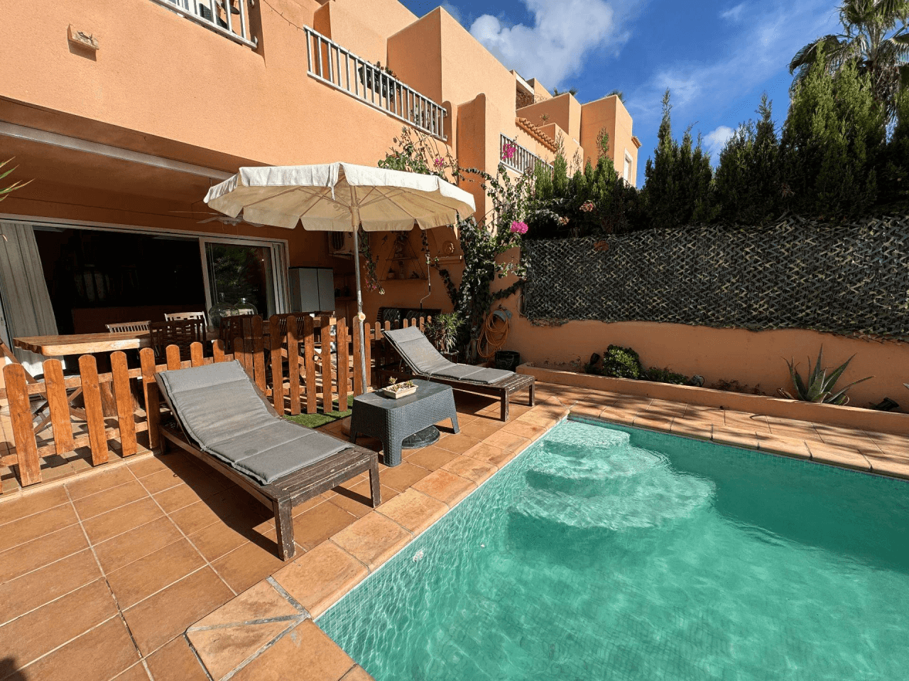 Acogedor chalet con piscina en Can Misses - Alquiler de temporada