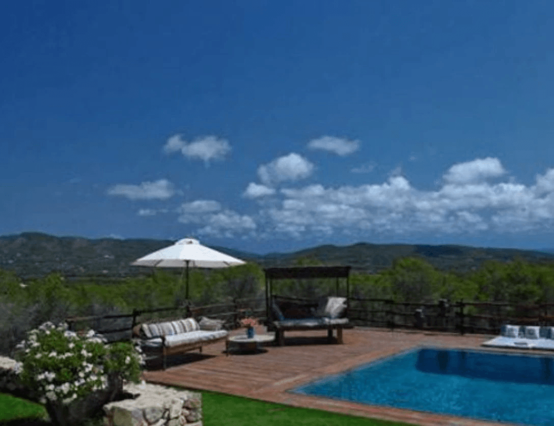 Exclusiva Villa Ibicenca en el Corazón de Ibiza – Santa Gertrudis