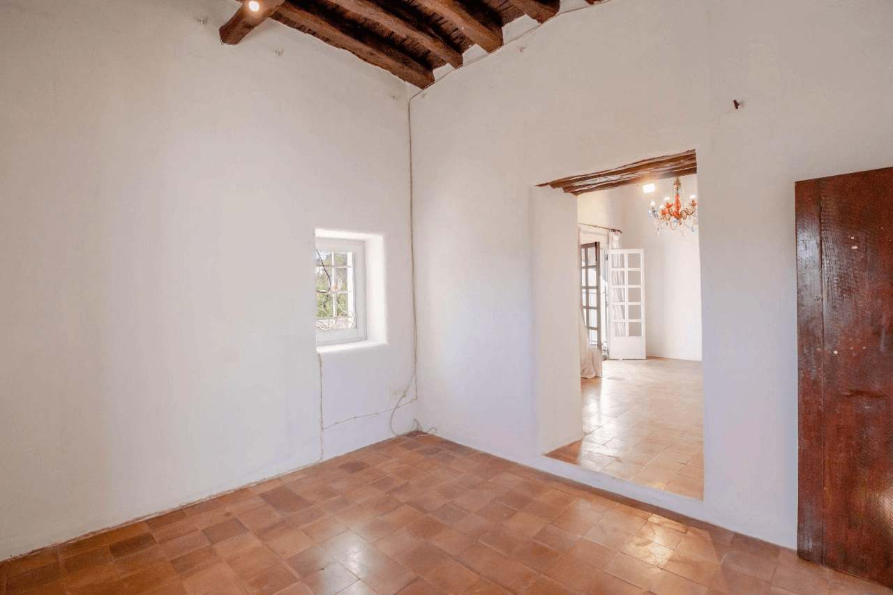 Gran finca histórica en venta o alquiler - Permiso de uso residencial o comercial