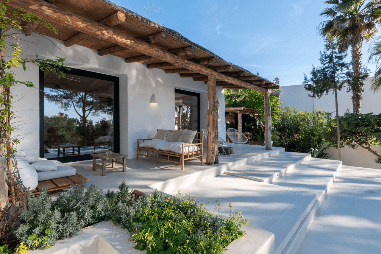 Villa con Vistas al Mar a Solo Minutos de Cala Conta