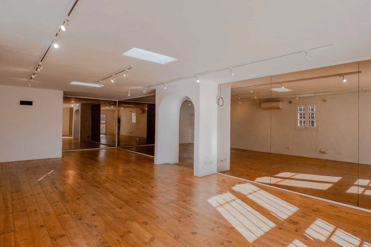 Gran finca histórica en venta o alquiler - Permiso de uso residencial o comercial