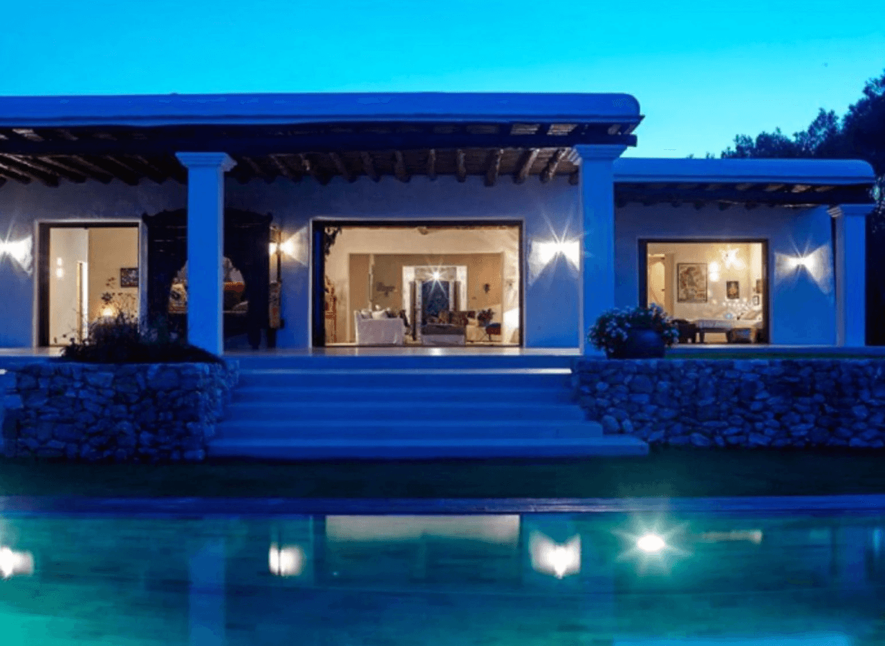 Exclusiva Villa Ibicenca en el Corazón de Ibiza – Santa Gertrudis