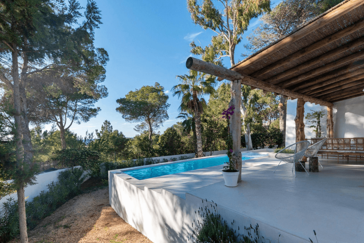 Villa con Vistas al Mar a Solo Minutos de Cala Conta