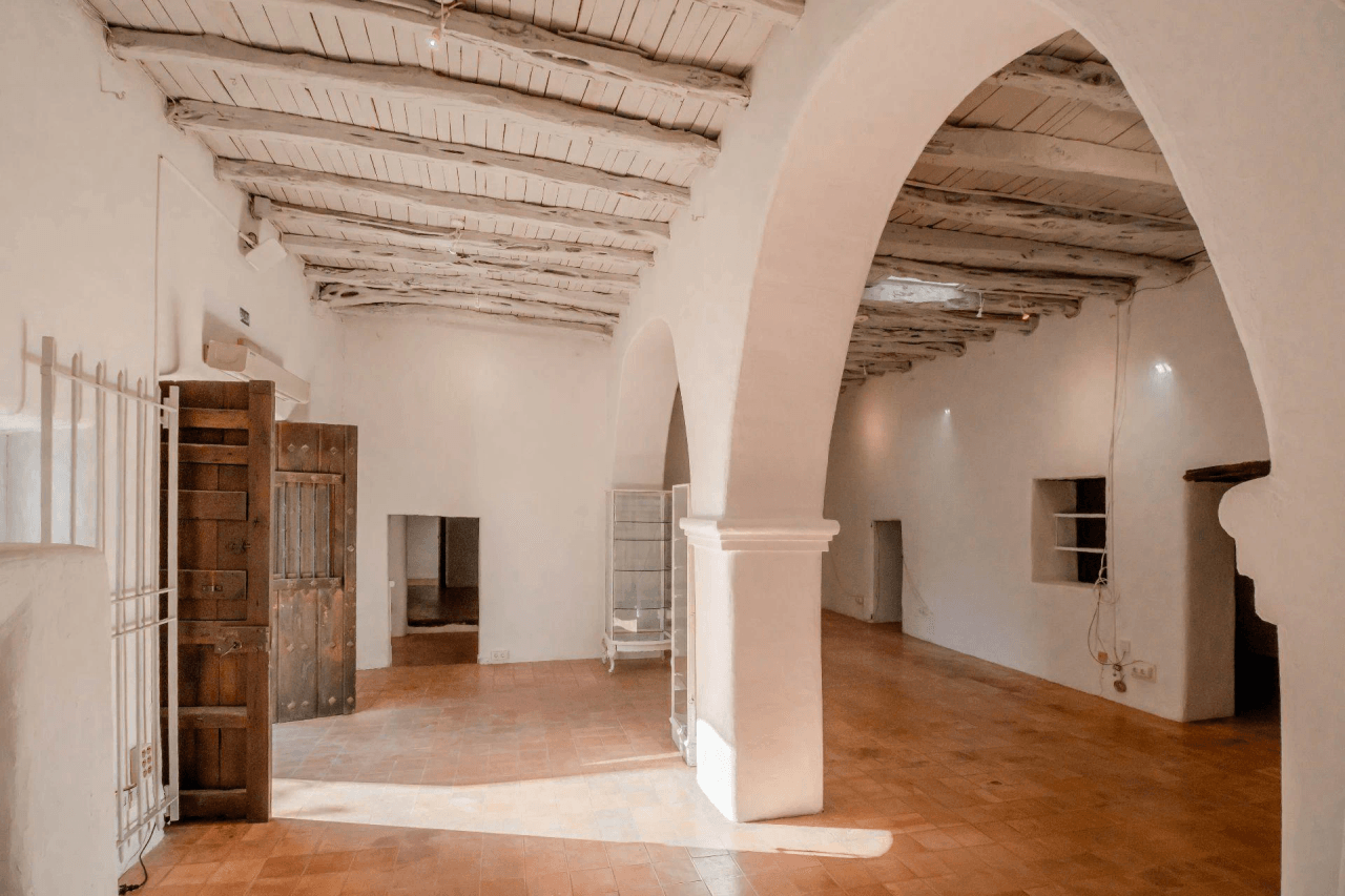Gran finca histórica en venta o alquiler - Permiso de uso residencial o comercial