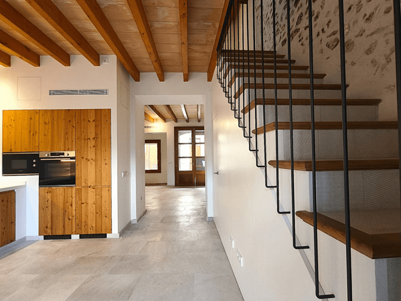 Renovated village house with pool and views of nature in Campanet