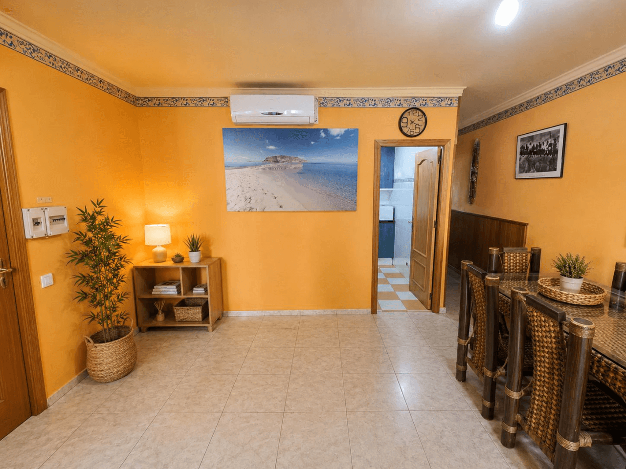 Spacious Apartment with Great Potential 5 Minutes from Ibiza