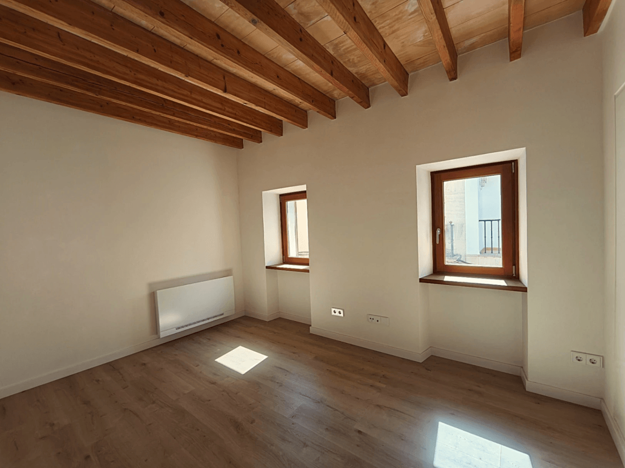 Renovated village house with pool and views of nature in Campanet