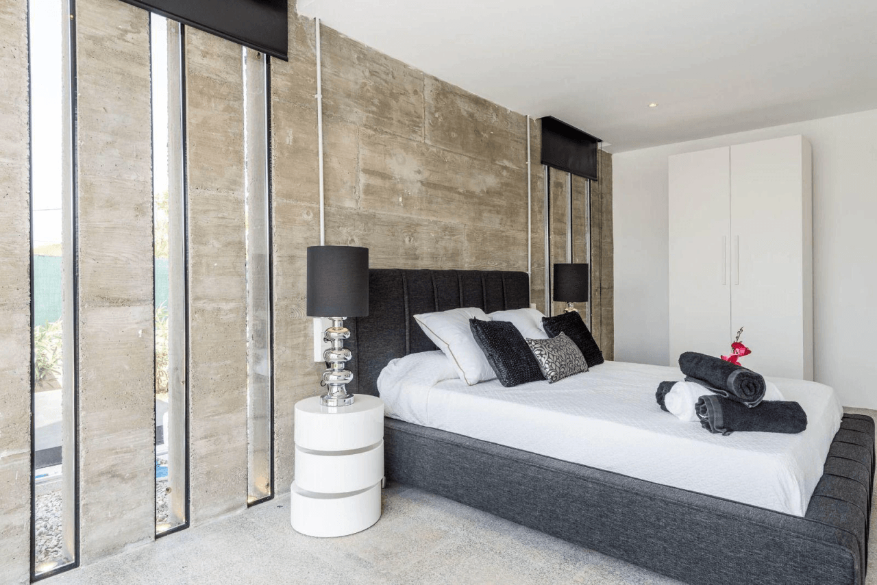 Villa privada con amplia parcela y piscina en Sa Carroca, Ibiza. ALQUILER ANUAL