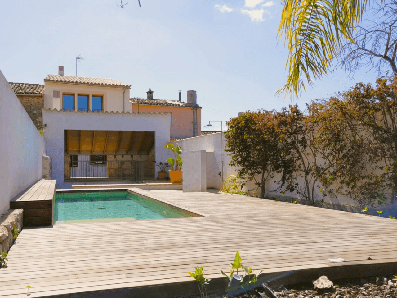 Renovated village house with pool and views of nature in Campanet