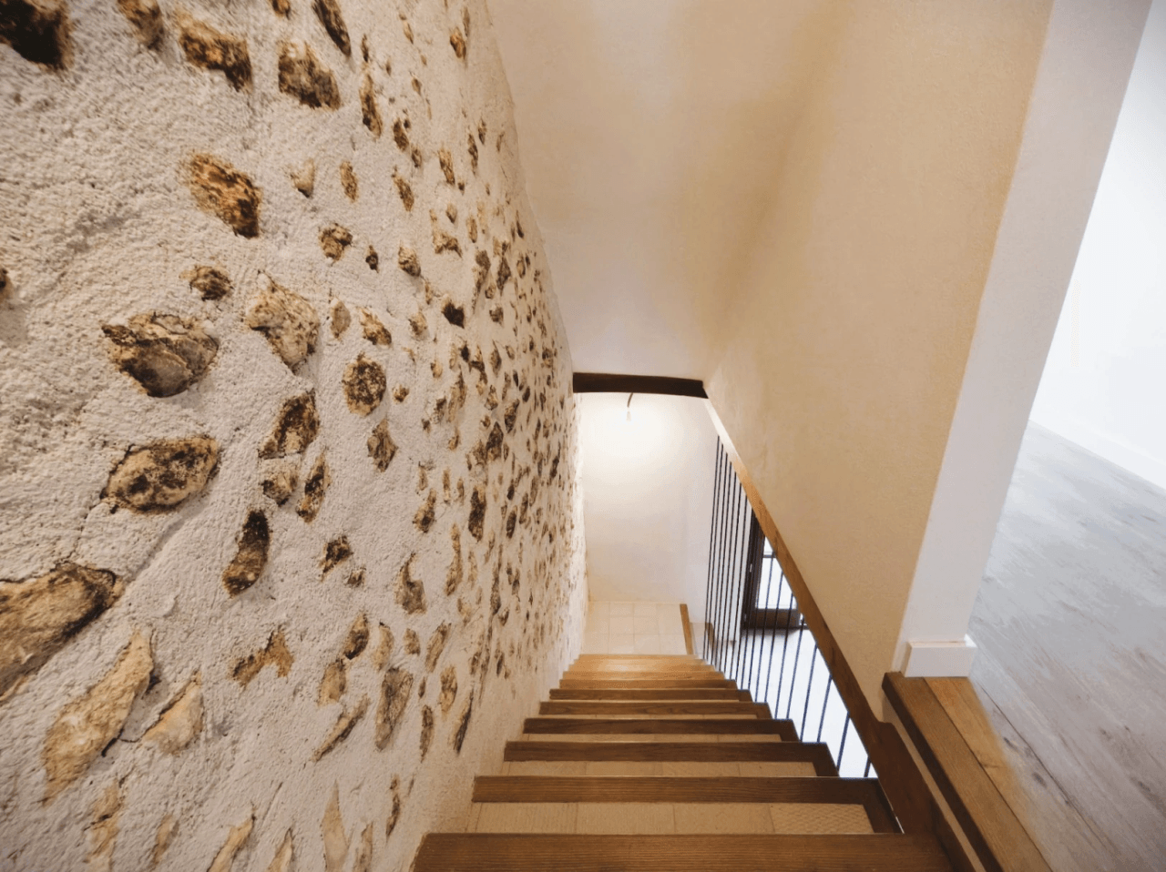 Renovated village house with pool and views of nature in Campanet