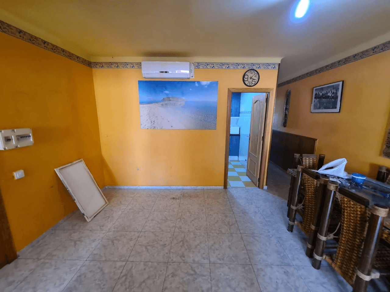 Spacious Apartment with Great Potential 5 Minutes from Ibiza