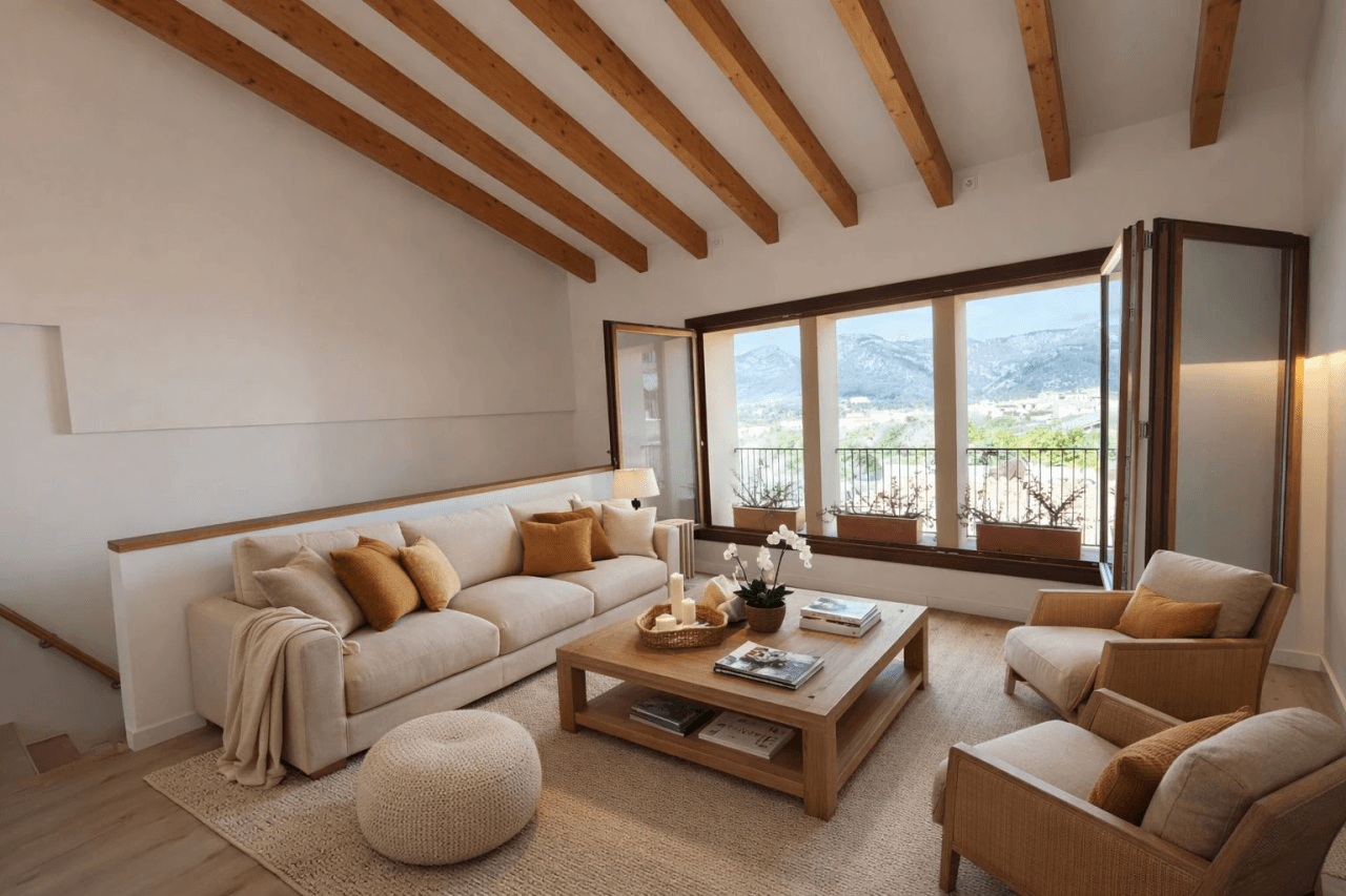Renovated village house with pool and views of nature in Campanet
