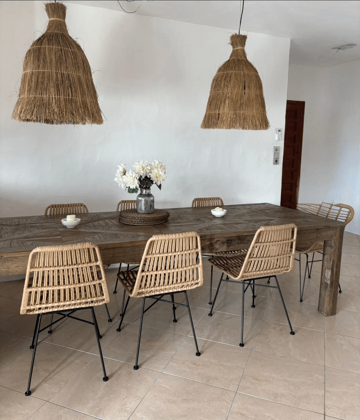 Encantadora Finca con Piscina y Vistas Panorámicas al Mar | Alquiler Temporal y de Larga Estancia